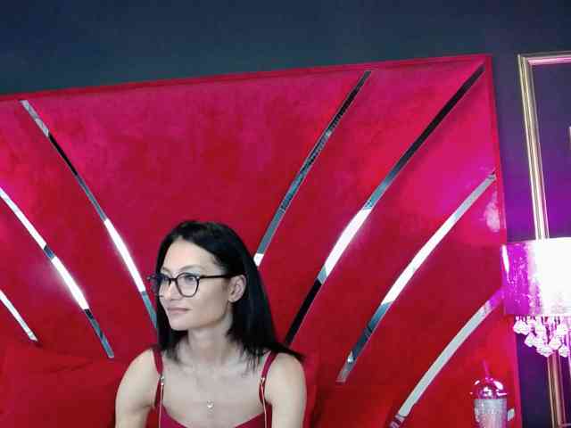MayaLeey