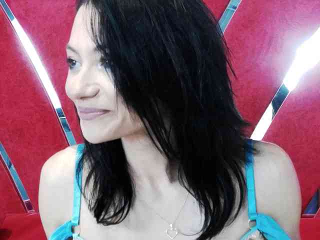MayaLeey