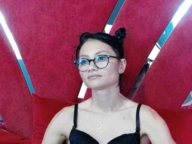MayaLeey