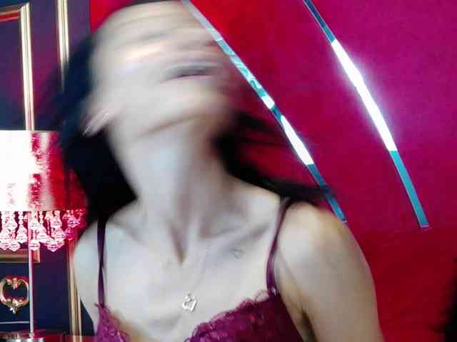 MayaLeey