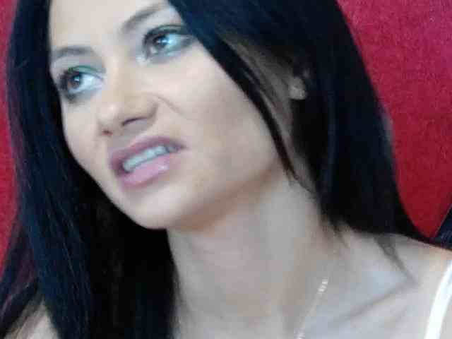 MayaLeey