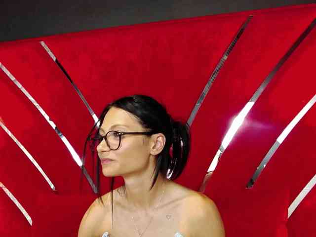 MayaLeey