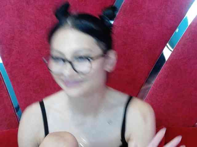 MayaLeey