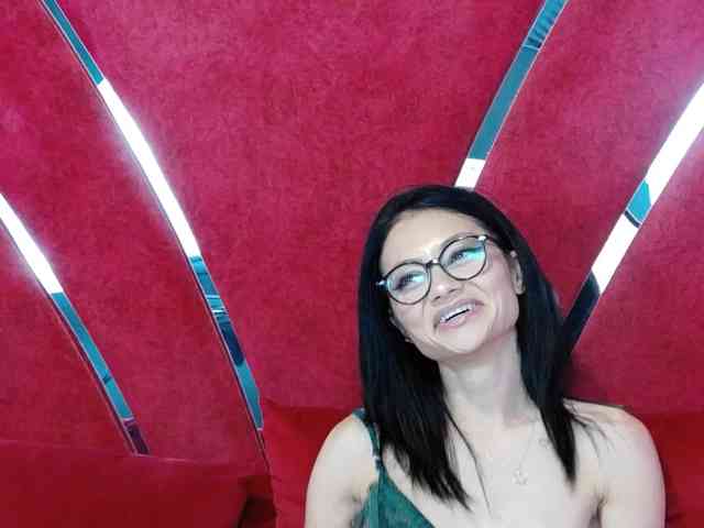 MayaLeey