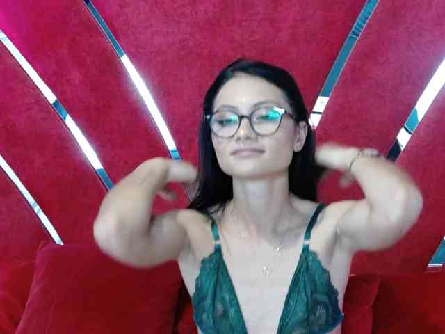 MayaLeey