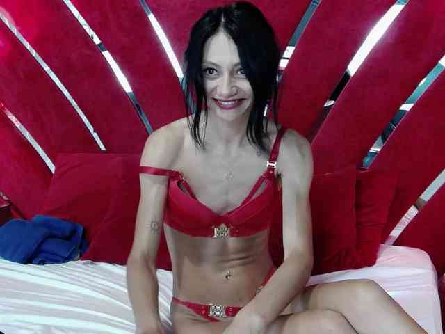 MayaLeey