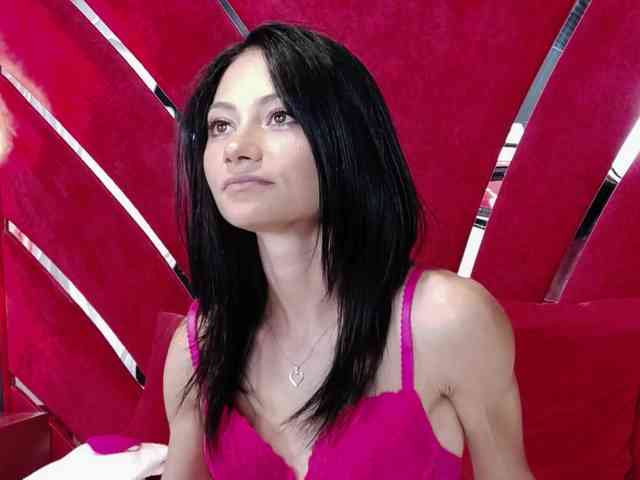 MayaLeey