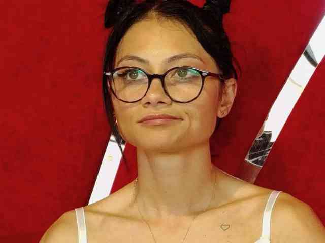 MayaLeey