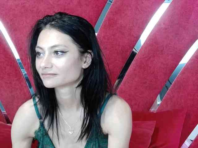 MayaLeey