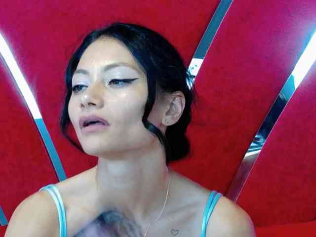 MayaLeey