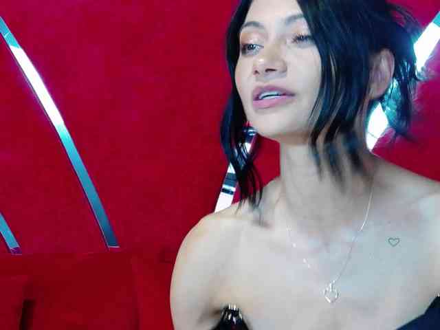 MayaLeey