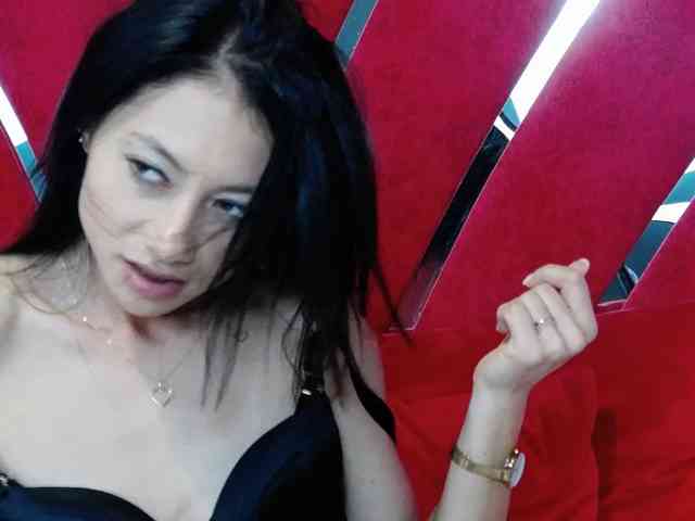 MayaLeey