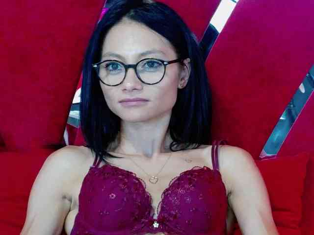MayaLeey