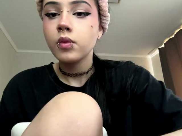 ArlaReily live cam on BongaCams