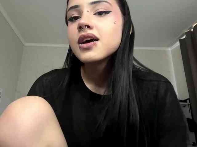 Model: ArlaReily