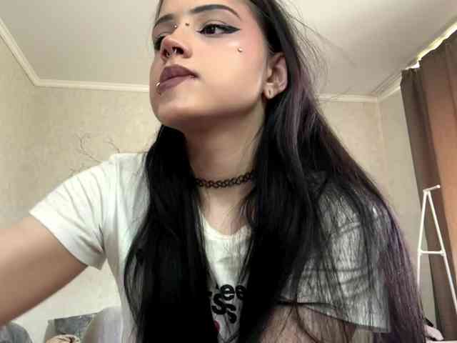 Model: ArlaReily