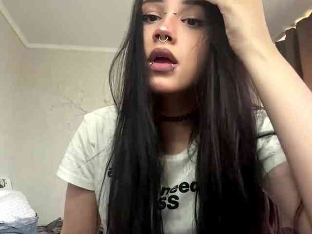 Model: ArlaReily