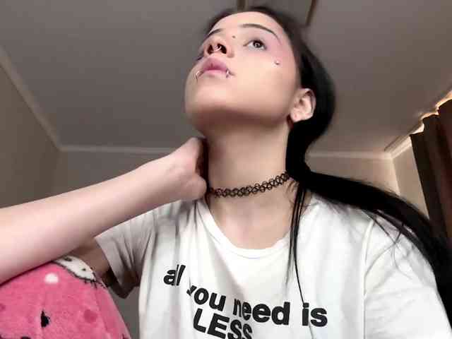 Model: ArlaReily
