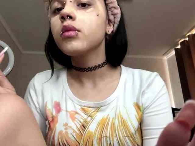 Model: ArlaReily