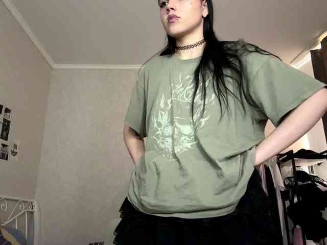 Model: ArlaReily
