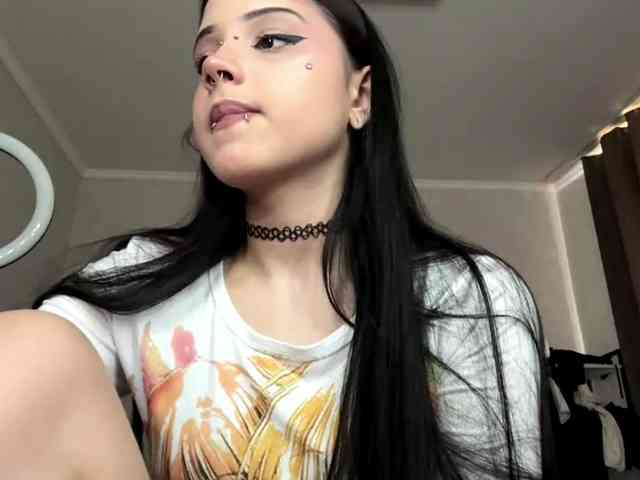 Model: ArlaReily