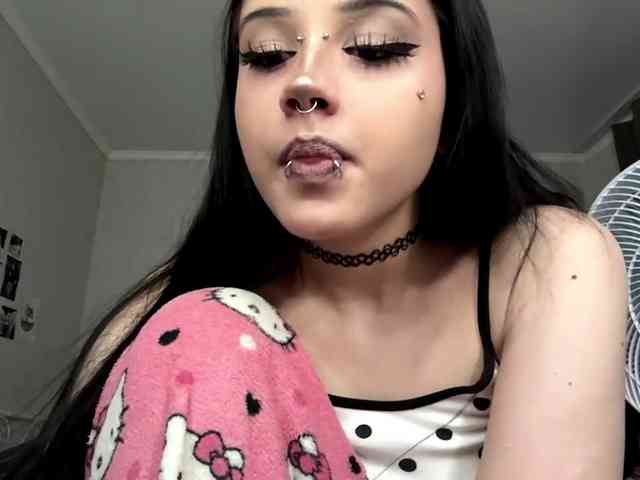 Model: ArlaReily
