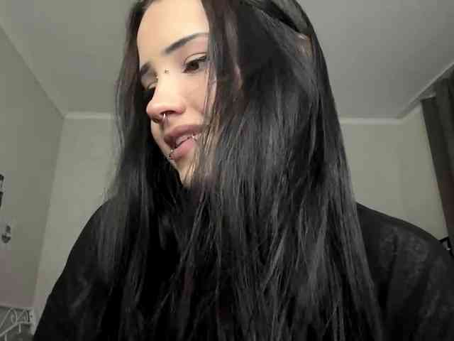 Model: ArlaReily