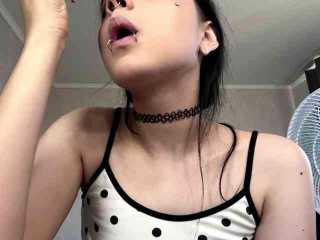 Model: ArlaReily