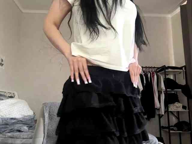Model: ArlaReily
