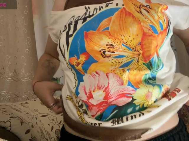 MaritaShatt live cam on BongaCams