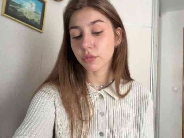 Maritashatt's cam show statistics and live stream