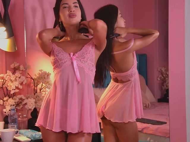 LarissaSelin live webcam show