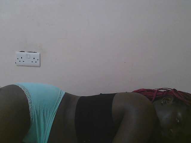 Queen-melody live cam on BongaCams