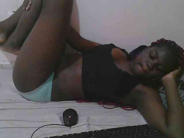 Queen-melody webcam