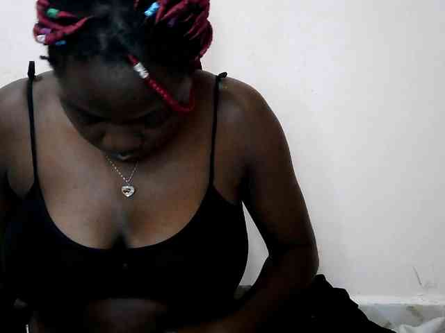 Queen-melody webcam