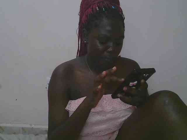 Model: Queen-melody