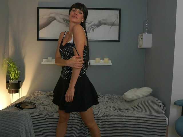 VerikovaOlga live cam on BongaCams