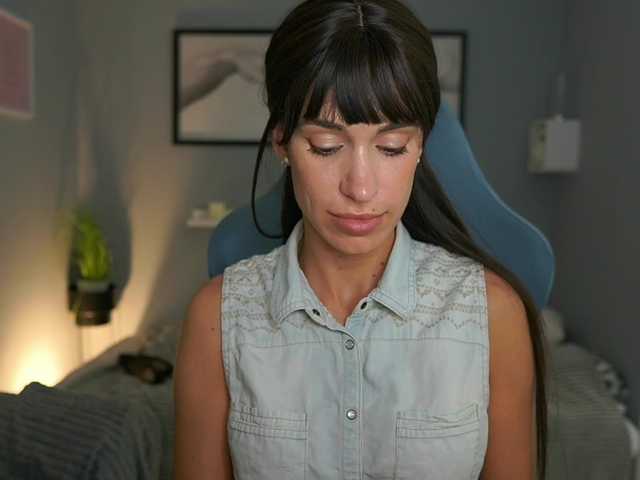VerikovaOlga live cam on BongaCams