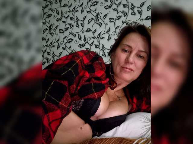 Agnes5643 live cam on BongaCams