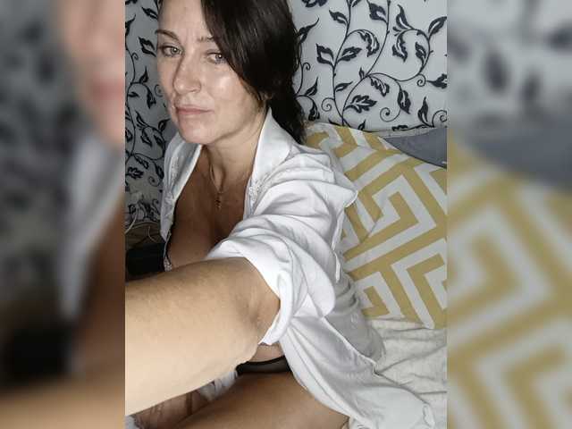 Agnes5643 live webcam show