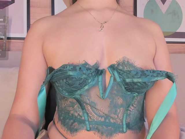 VioletMuller preview
