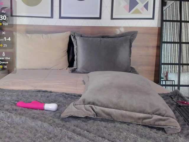VioletMuller live cam on BongaCams