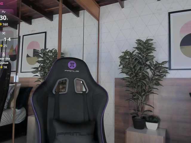 VioletMuller live cam on BongaCams