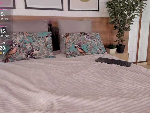 VioletMuller live cam on BongaCams