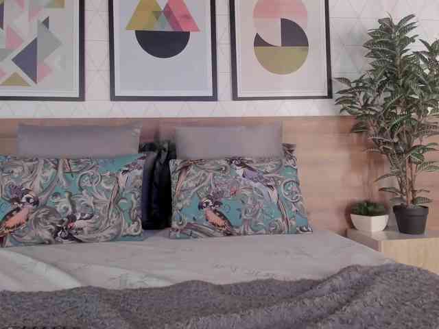 VioletMuller webcam