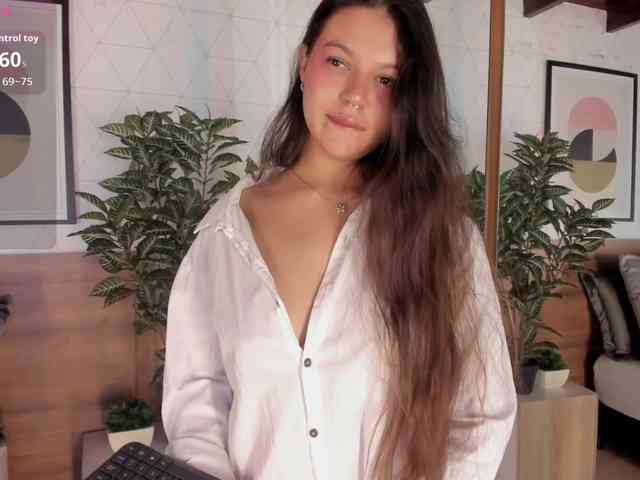 VioletMuller webcam