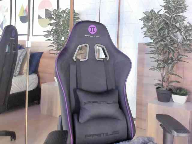 VioletMuller webcam