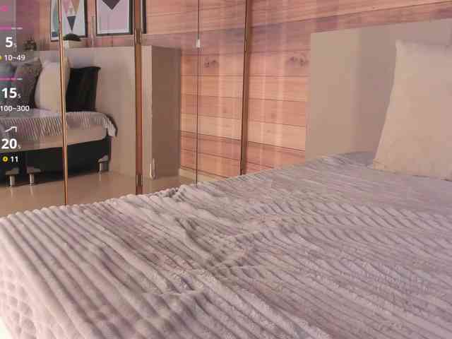 VioletMuller webcam