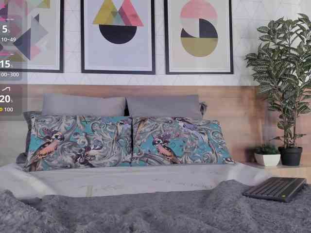 VioletMuller webcam