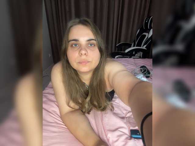 yours-13 live cam on BongaCams